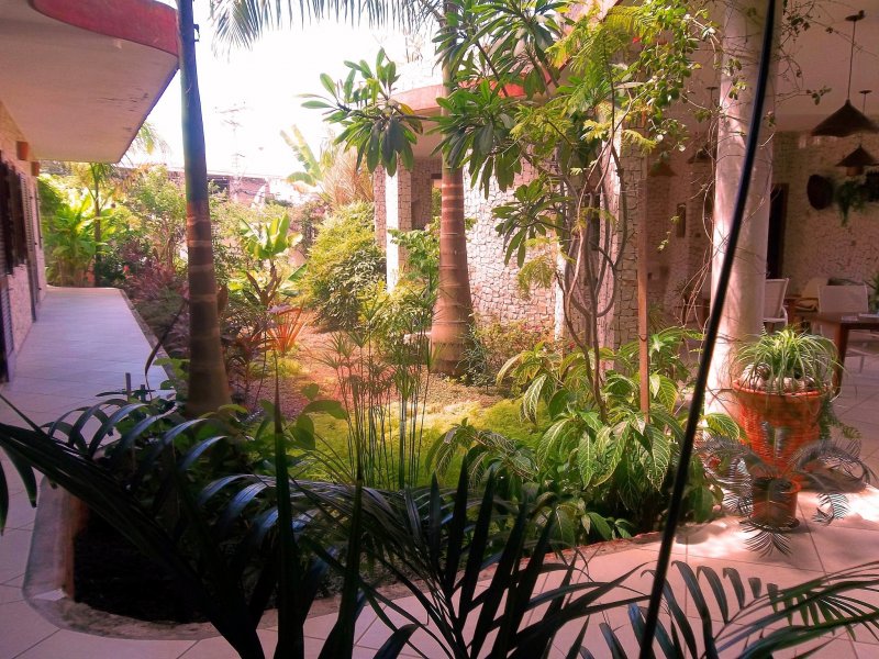 Comercial à venda Vilas do Atlantico com 490m² e  quartos por R$ 1.200.000 - 1804526166-d71f93e0ae501cd-a-nw-p.jpeg