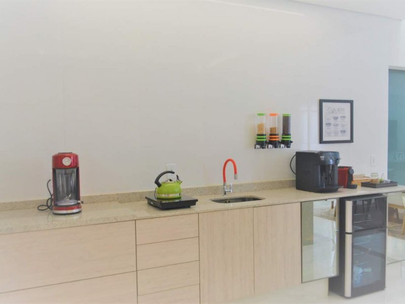 imóvel com 250m² - Centro - Holambra