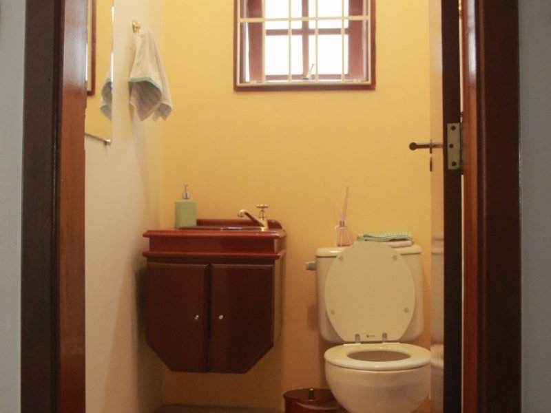 Casa à venda Jardim Colombo com 138m² e 4 quartos por R$ 750.000 - 1990003993-cb79e484-b09e-461c-aab4-8cdeb9a48417.jpeg