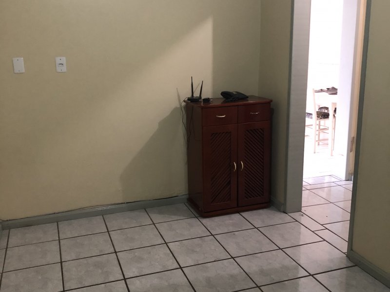Casa à venda Parque Amador com 146m² e 3 quartos por R$ 367.000 - 758145248-ea9b4bc1-5df0-4987-a4e9-b1c51f5c36b6.jpeg