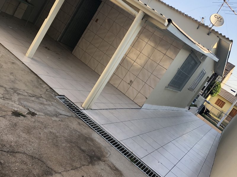 Casa à venda Parque Amador com 146m² e 3 quartos por R$ 367.000 - 857116837-59e11eda-663c-4952-91d8-c4c67beb72cd.jpeg