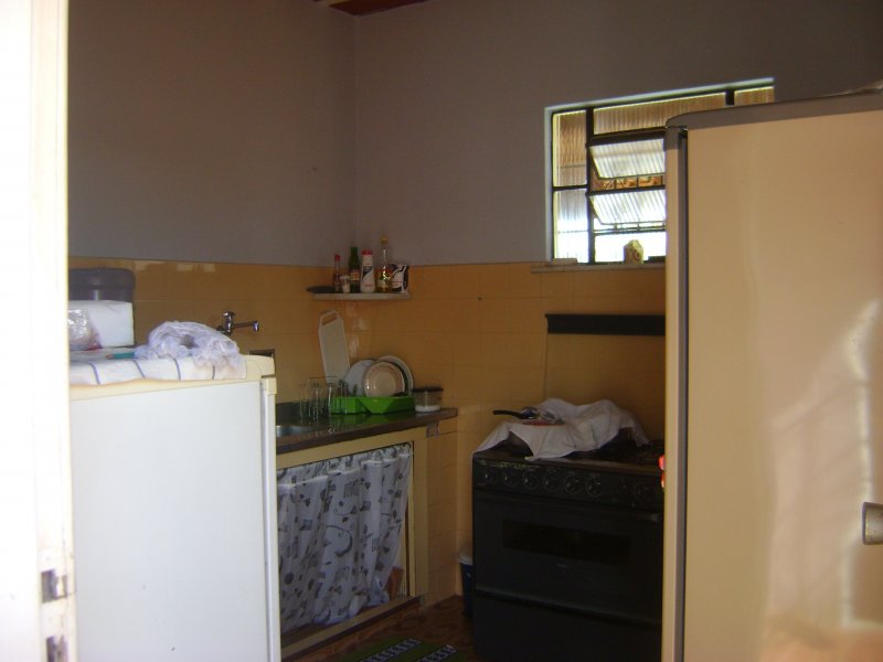 Casa à venda Parati com 900m² e 2 quartos por R$ 330.000 - 1380486506-dsc02067.JPG