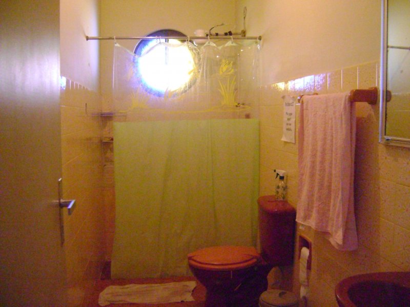 Casa à venda Parati com 900m² e 2 quartos por R$ 330.000 - 527069860-dsc02060.JPG