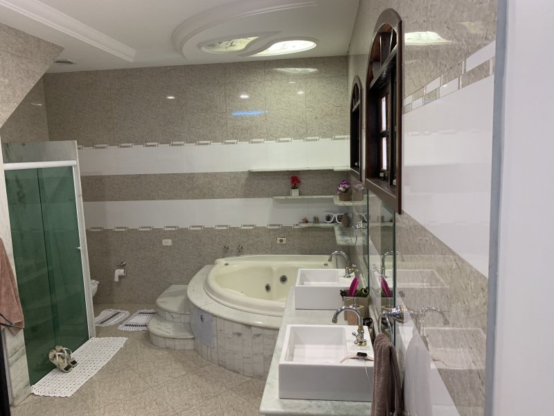 Casa à venda Vila Carmosina com 564m² e 3 quartos por R$ 700 - 325737684-decf6138-8030-4e9f-acc0-7a22836efafb.jpeg