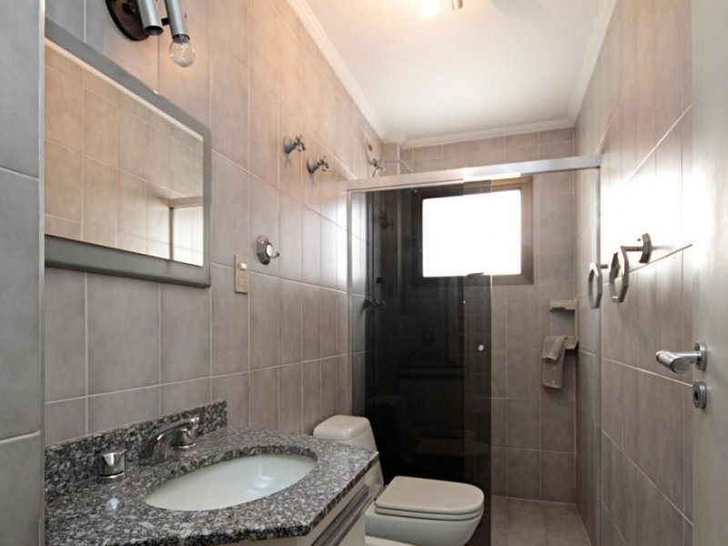 Apartamento à venda Vila Regente Feijó com 134m² e 3 quartos por R$ 800.000 - 549962032-banheiro.jpg