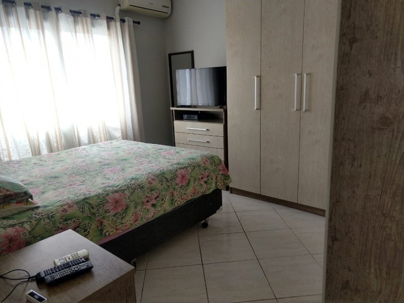 imóvel com 72m² - Capoeiras - Florianópolis