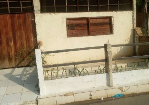 imóvel com 130m²