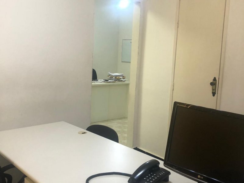 Comercial à venda Centro com 52m² e  quartos por R$ 130.000 - 1095155557-sala-7.jpg