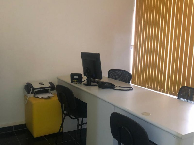 Comercial à venda Centro com 52m² e  quartos por R$ 130.000 - 1932069335-sala-8.jpg