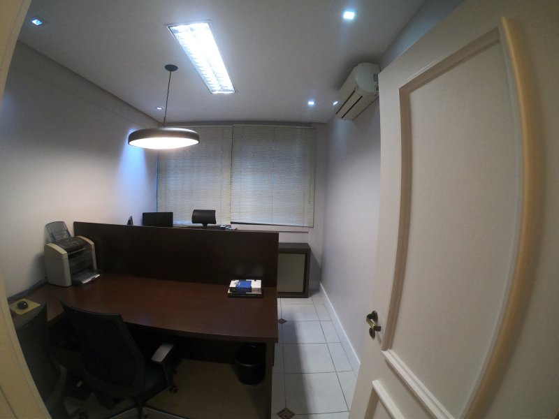 Comercial à venda Praia de Belas com 46m² e 1 quarto por R$ 321.000 - 221543238-gopr1525.JPG