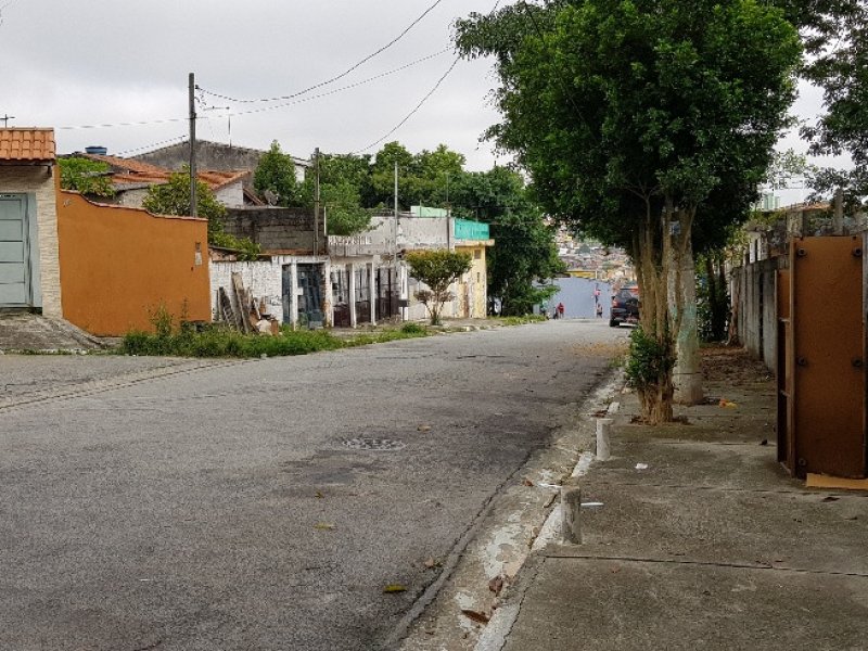 Terreno à venda Centro com 200m² e 1 quarto por R$ 160.000 - 2050476435-20200318-085941-resized.jpg