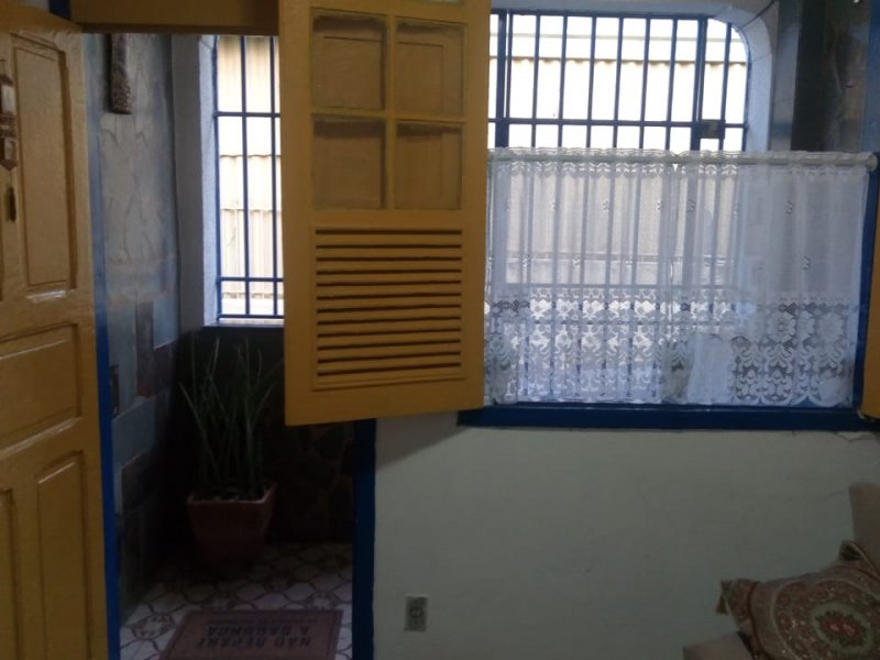 Casa à venda Centro com 200m² e 2 quartos por R$ 200.000 - 189639608-img-20200318-wa0095.jpg