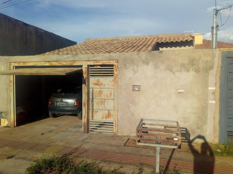 Casa à venda Jardim Los Angeles com 192m² e 2 quartos por R$ 170.000 - 1273027786-img-20200318-163910950.jpg