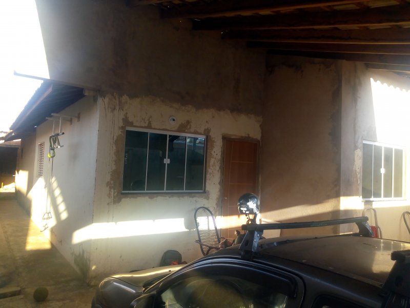 Casa à venda Jardim Los Angeles com 192m² e 2 quartos por R$ 170.000 - 214440879-img-20200318-164053294.jpg