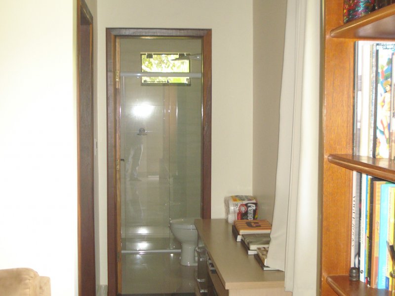 Kitnet à venda CA 9 (Centro de Atividades) com 26m² e 1 quarto por R$ 245.000 - 1142986420-corredor-da-casa-independente-edicula.JPG
