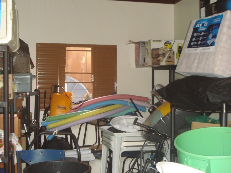 Kitnet à venda CA 9 (Centro de Atividades) com 26m² e 1 quarto por R$ 245.000 - 451476888-quartinho-de-guardas-materiais-e-maquinas.JPG