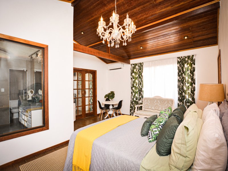 Casa à venda Cidade Nova com 250m² e 5 quartos por R$ 550.000 - 1811106096-f44558da-b380-42be-8a86-ef1b21450590.jpeg