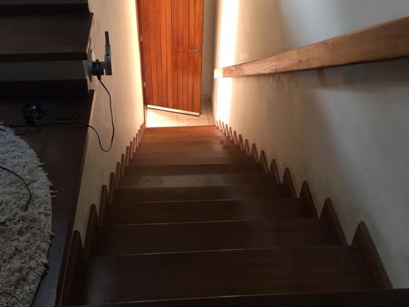 Casa de condomínio à venda Adalgisa com 364m² e 4 quartos por R$ 1.400.000 - 1942062015-escada-interna-garagem.JPG