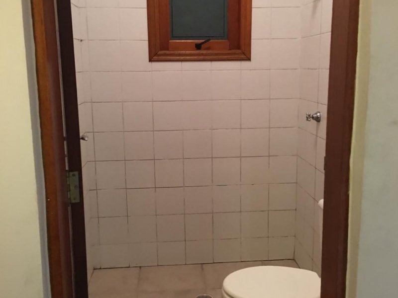 Casa de condomínio à venda Adalgisa com 364m² e 4 quartos por R$ 1.400.000 - 962558624-banheiro-garagem.JPG