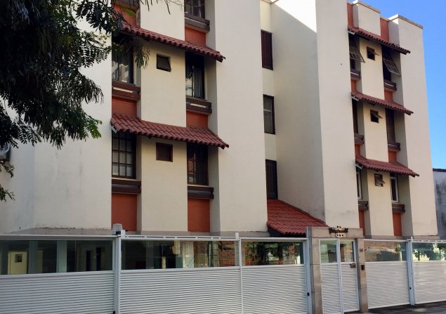 imóvel com 65m²