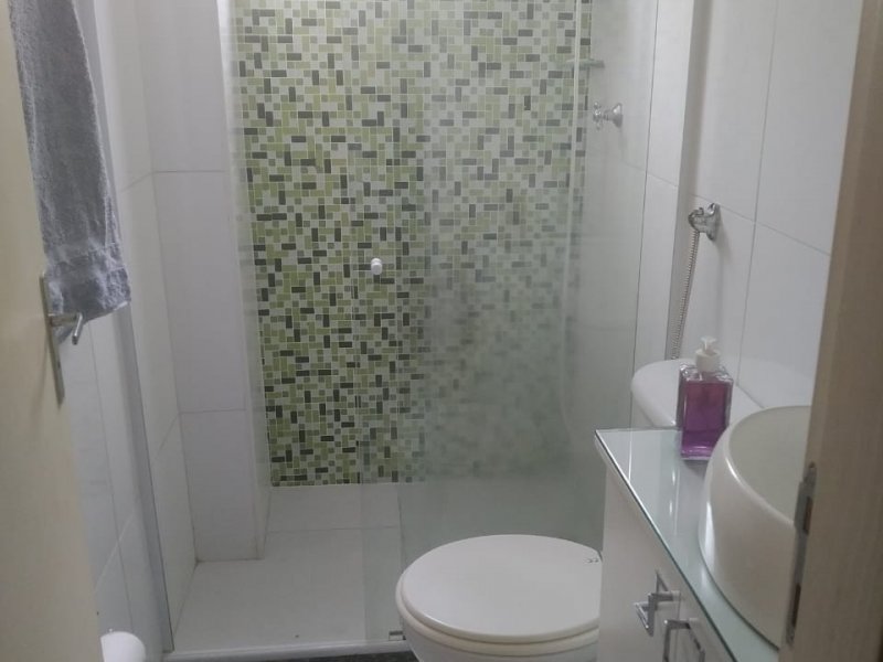 Apartamento à venda Inhoaíba com 45m² e 2 quartos por R$ 128.000 - 1581975157-whatsapp-image-2019-10-22-at-14.jpeg