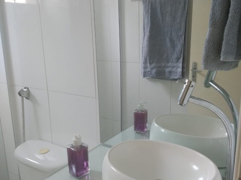 Apartamento à venda Inhoaíba com 45m² e 2 quartos por R$ 128.000 - 1686253113-whatsapp-image-2019-10-22-at-14.jpeg