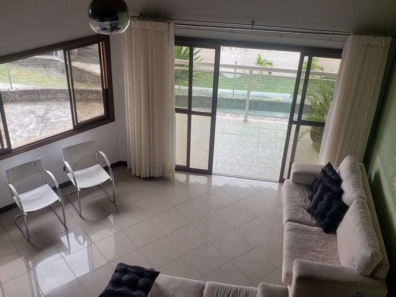Casa à venda Pendotiba com 260m² e 3 quartos por R$ 695.000 - 1773218098-inbound6012839541831087178.jpg