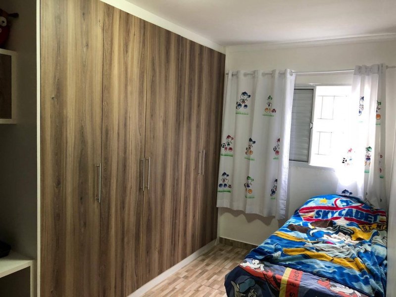 Casa à venda Jardim Giovana com 300m² e 3 quartos por R$ 650.000 - 1975212668-dormitorio1.jpeg