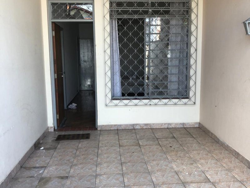 Casa para alugar Centro com 150m² e 5 quartos por R$ 600.000 - 331815851-77487603-6f08-4f7d-ba18-09eb2f99a046.jpeg