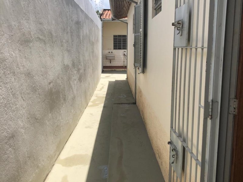 Casa para alugar Centro com 150m² e 5 quartos por R$ 600.000 - 721598201-f6c51980-2200-4250-8bda-02a8263a4fb7.jpeg