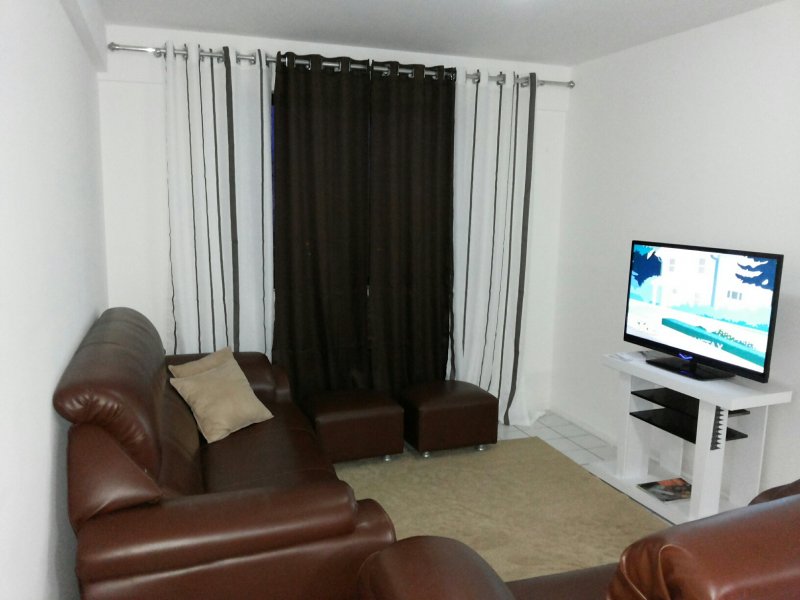 Apartamento à venda Vila de Ponta negra com 96m² e 3 quartos por R$ 290.000 - 637687401-sala-estar2.jpg