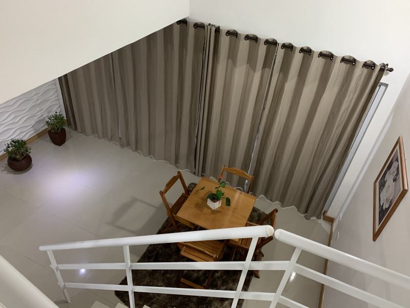 Casa de condomínio à venda Vargem Pequena com 193m² e 3 quartos por R$ 820.000 - 1514336447-0986c826-16cb-494b-a9f1-439bf98c36f3.jpeg