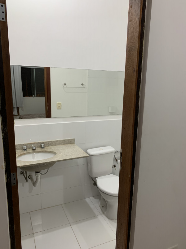 Casa de condomínio à venda Vargem Pequena com 193m² e 3 quartos por R$ 820.000 - 1591380478-a400c8d7-f445-40fd-913b-01f0fa0578e9.jpeg