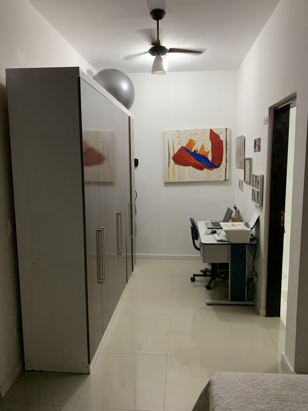 Casa de condomínio à venda Vargem Pequena com 193m² e 3 quartos por R$ 820.000 - 1633392898-3d98ce47-2ef9-43a9-8a55-b36b2f907ee0.jpeg