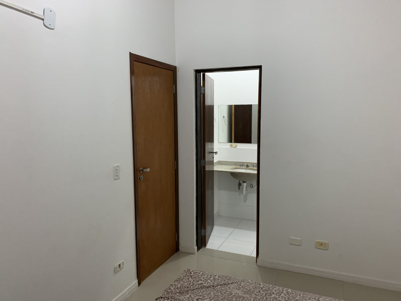 Casa de condomínio à venda Vargem Pequena com 193m² e 3 quartos por R$ 820.000 - 192969466-761527d6-b993-4cbd-9572-65ff83a70ab8.jpeg