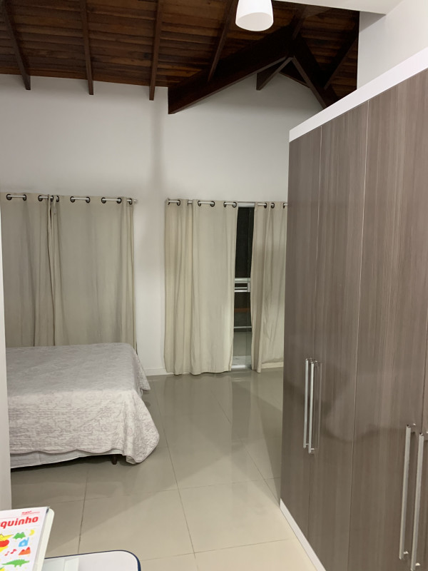 Casa de condomínio à venda Vargem Pequena com 193m² e 3 quartos por R$ 820.000 - 199962682-b00842ed-fb15-454d-82ee-6d162454ae20.jpeg