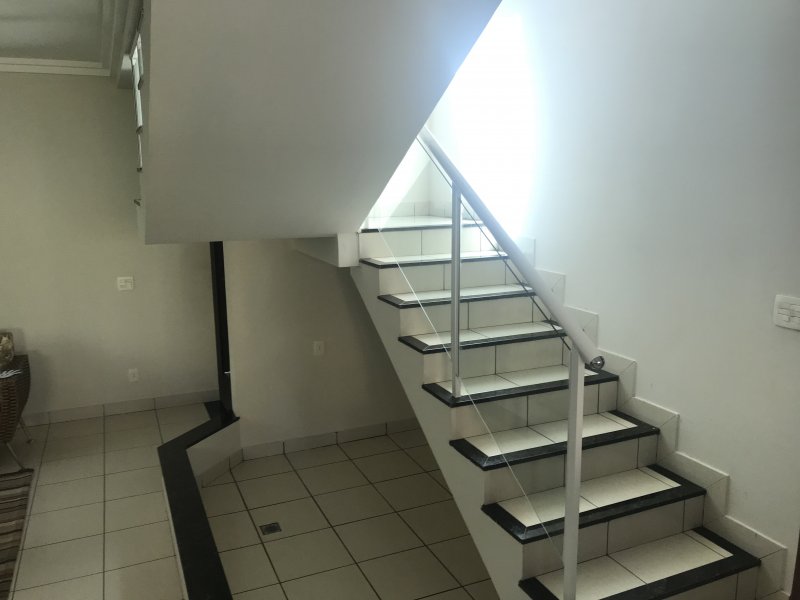 imóvel com 240m² - Nova Uberlândia - Uberlândia