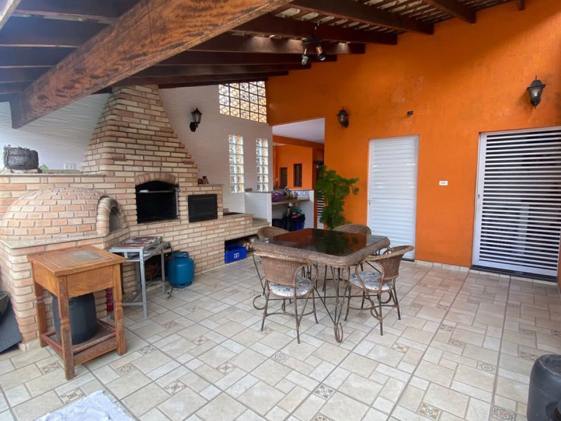 Casa à venda Tupi com 250m² e 3 quartos por R$ 850.000 - 1825471254-img-20220711-wa0061.jpg