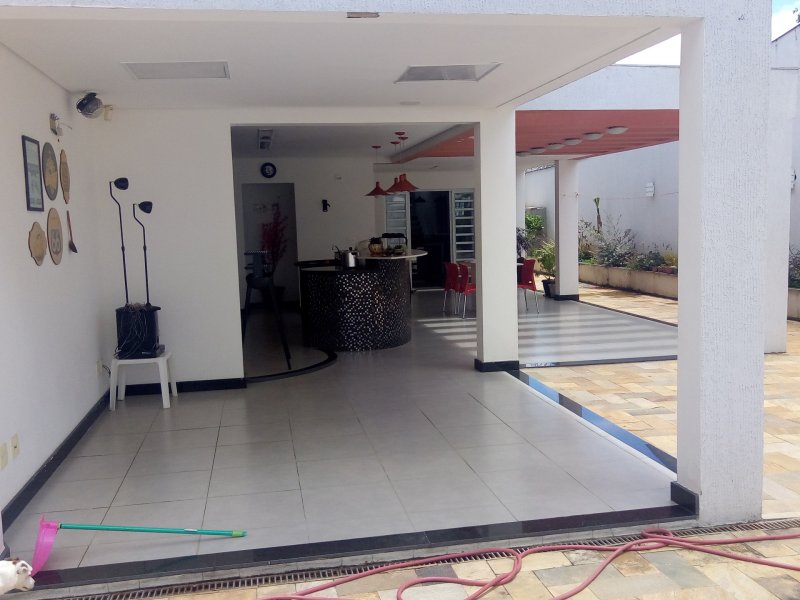 Casa à venda Braúnas com 335m² e 4 quartos por R$ 990.000 - 940526757-p-20200105-114600-copiar.jpg