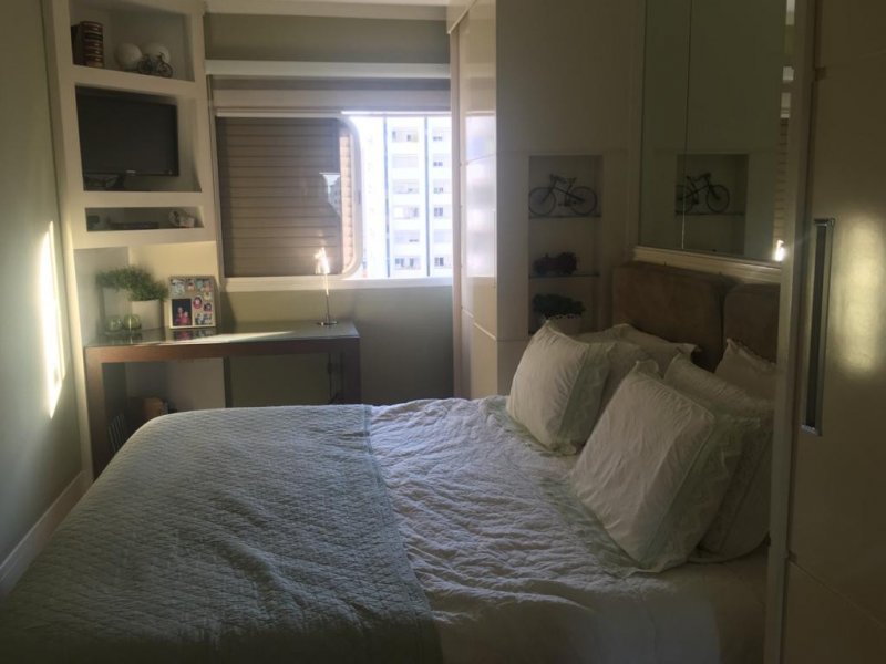 Apartamento à venda Moema com 127m² e 3 quartos por R$ 1.300.000 - 1356018948-quarto1.jpg