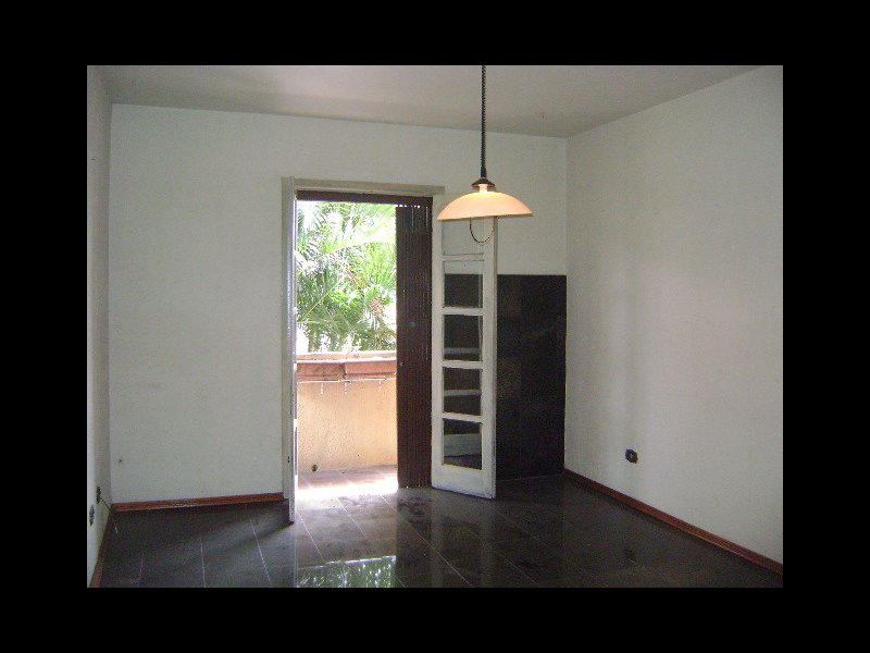 Casa à venda Vila São Paulo com 195m² e 3 quartos por R$ 650.000 - 940371653-dsc05526.JPG