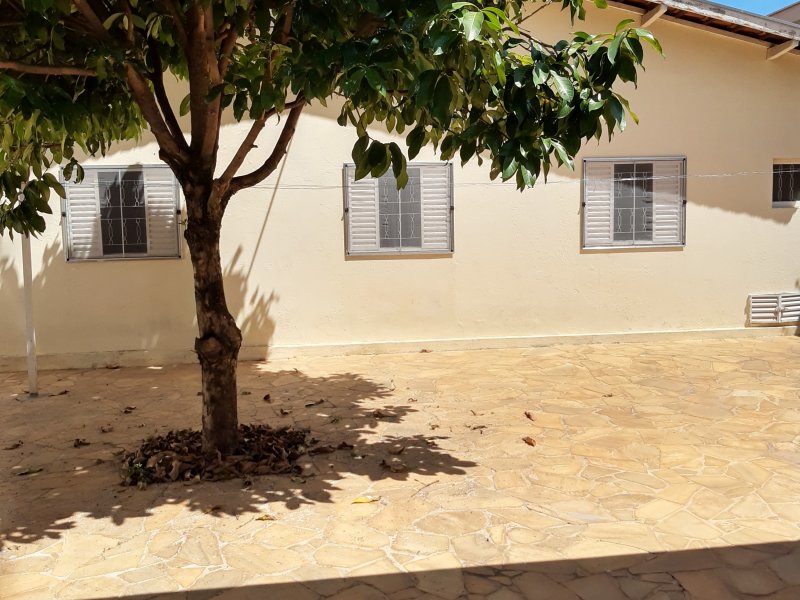 Casa à venda Taquaral com 351m² e 3 quartos por R$ 850.000 - 1104954635-img-20200326-123549634-hdr.jpg