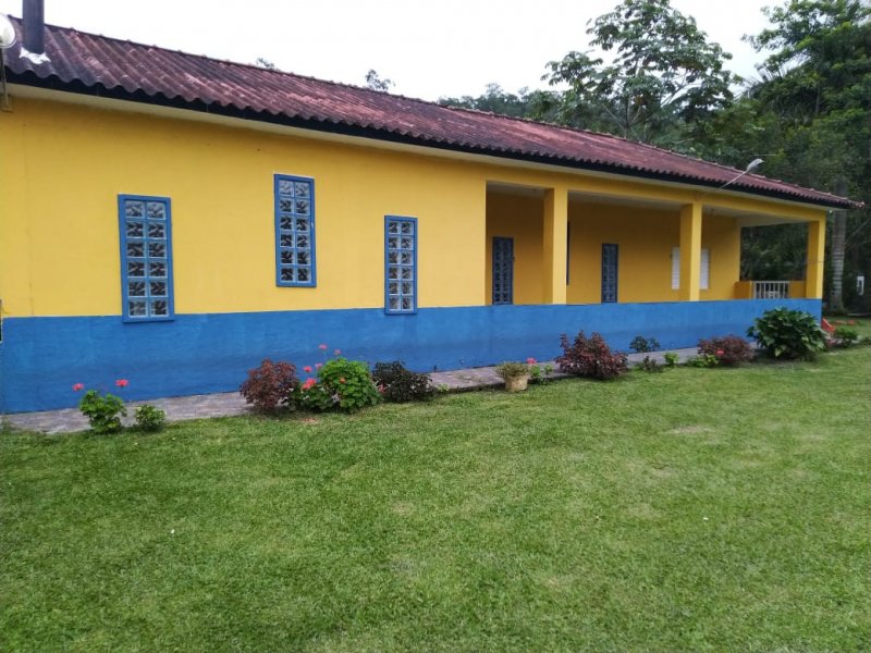 imóvel com 100m² - Centro - Pedro de Toledo