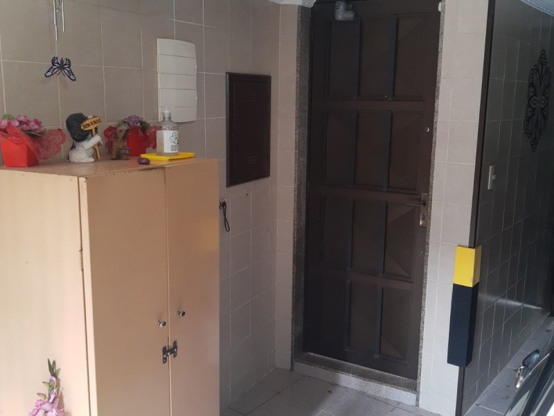 Casa à venda Vila São José com 278m² e 4 quartos por R$ 950.000 - 1621429262-garagem-4.jpg