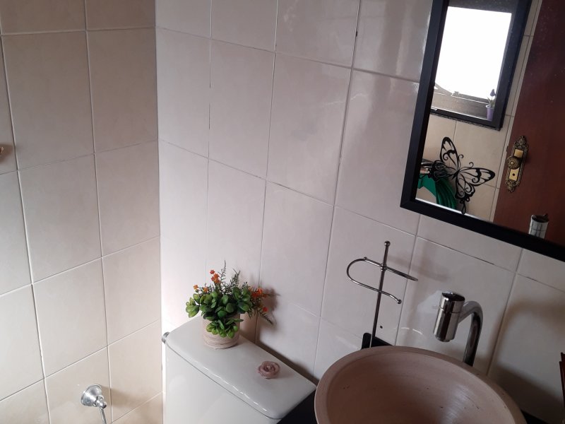 Casa à venda Vila São José com 278m² e 4 quartos por R$ 950.000 - 631307118-lavabo-salao-de-festas-2.jpg