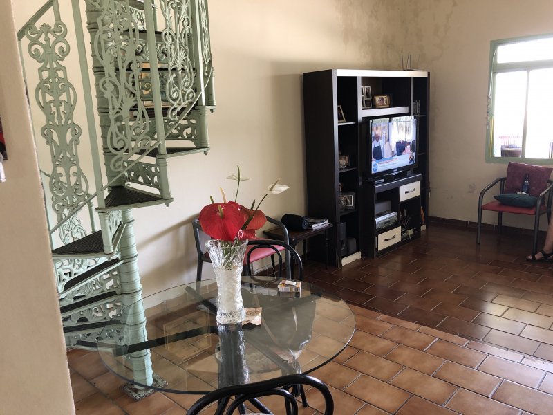 Casa à venda Belas Artes com 300m² e 3 quartos por R$ 400.000 - 1291819905-image.jpg