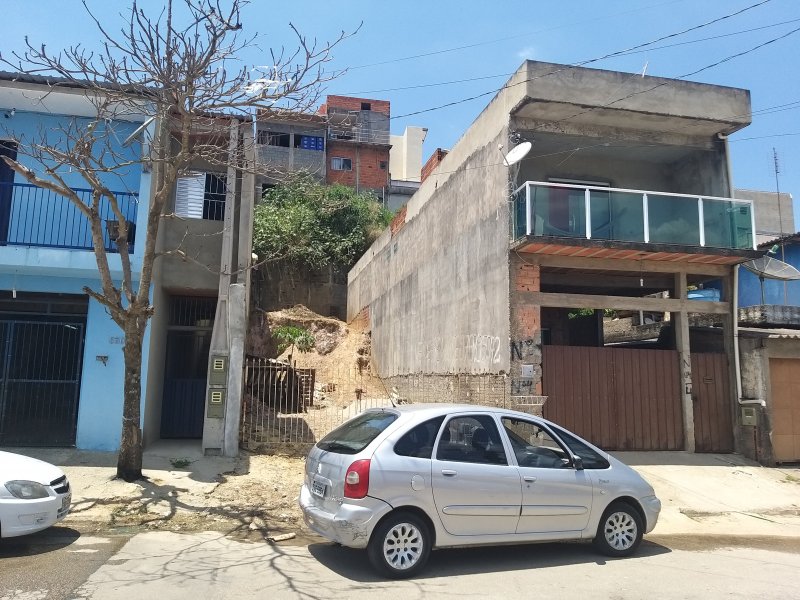 Terreno à venda Jardim Vitoria com 5m² e  quartos por R$ 48.000 - 337309926-20191025-111747.jpg