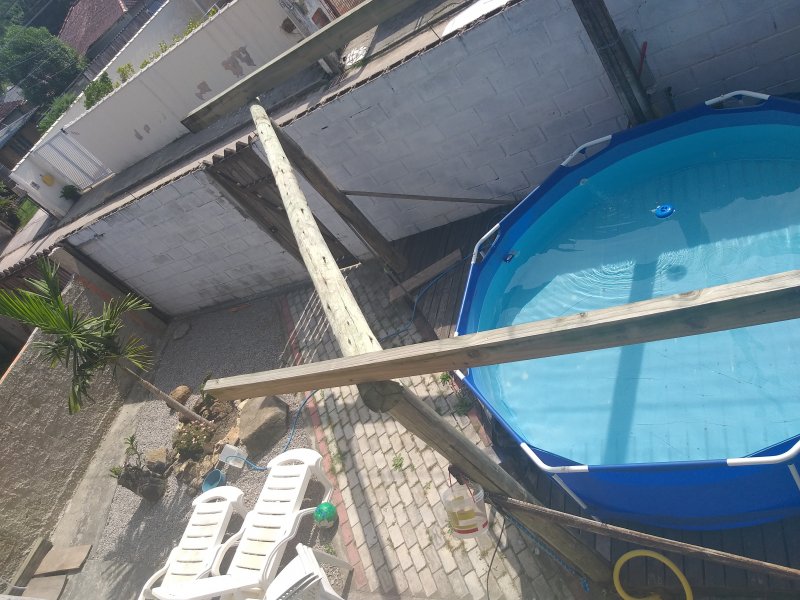 Casa à venda Sambaqui com 200m² e 3 quartos por R$ 370.000 - 565219332-20200313-143310.jpg