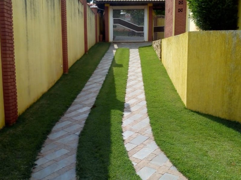 Chácara à venda centro com 2m² e 3 quartos por R$ 610.000 - 468846313-inbound4755530264220836080.jpg