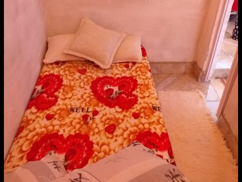 Casa à venda Centro com 33m² e 2 quartos por R$ 30.000 - 1201585215-img-20200402-wa0006.jpg